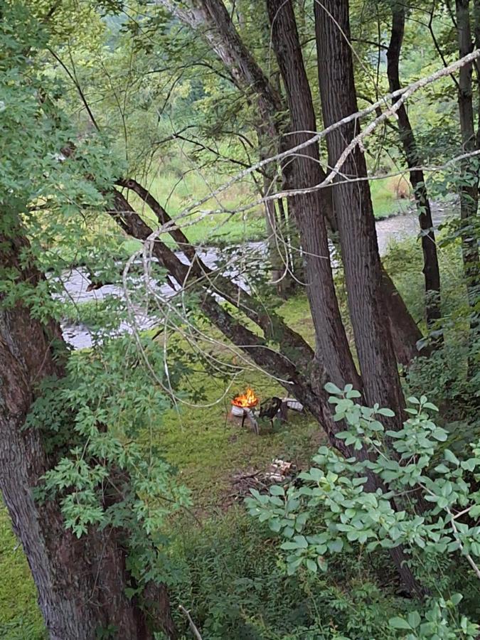 Neshannock Creekside Log Cabin Volant Exterior foto