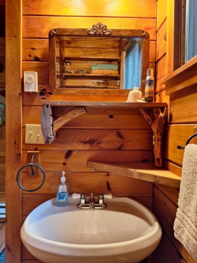 Neshannock Creekside Log Cabin Volant Exterior foto